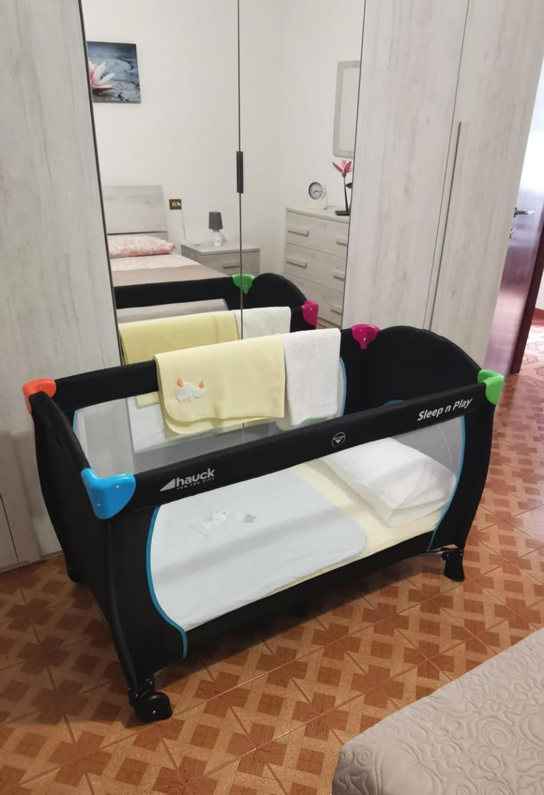 Water Lily Apartment Bardello المظهر الخارجي الصورة